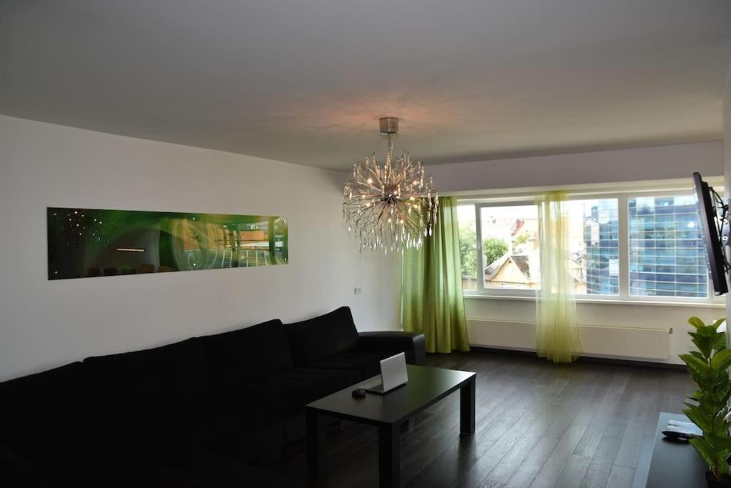 Kahe Magamistoaga Ja Suure Elutoaga 3-Toaline Korter Vaatega Tallinna Aerikeskusele ภายนอก รูปภาพ