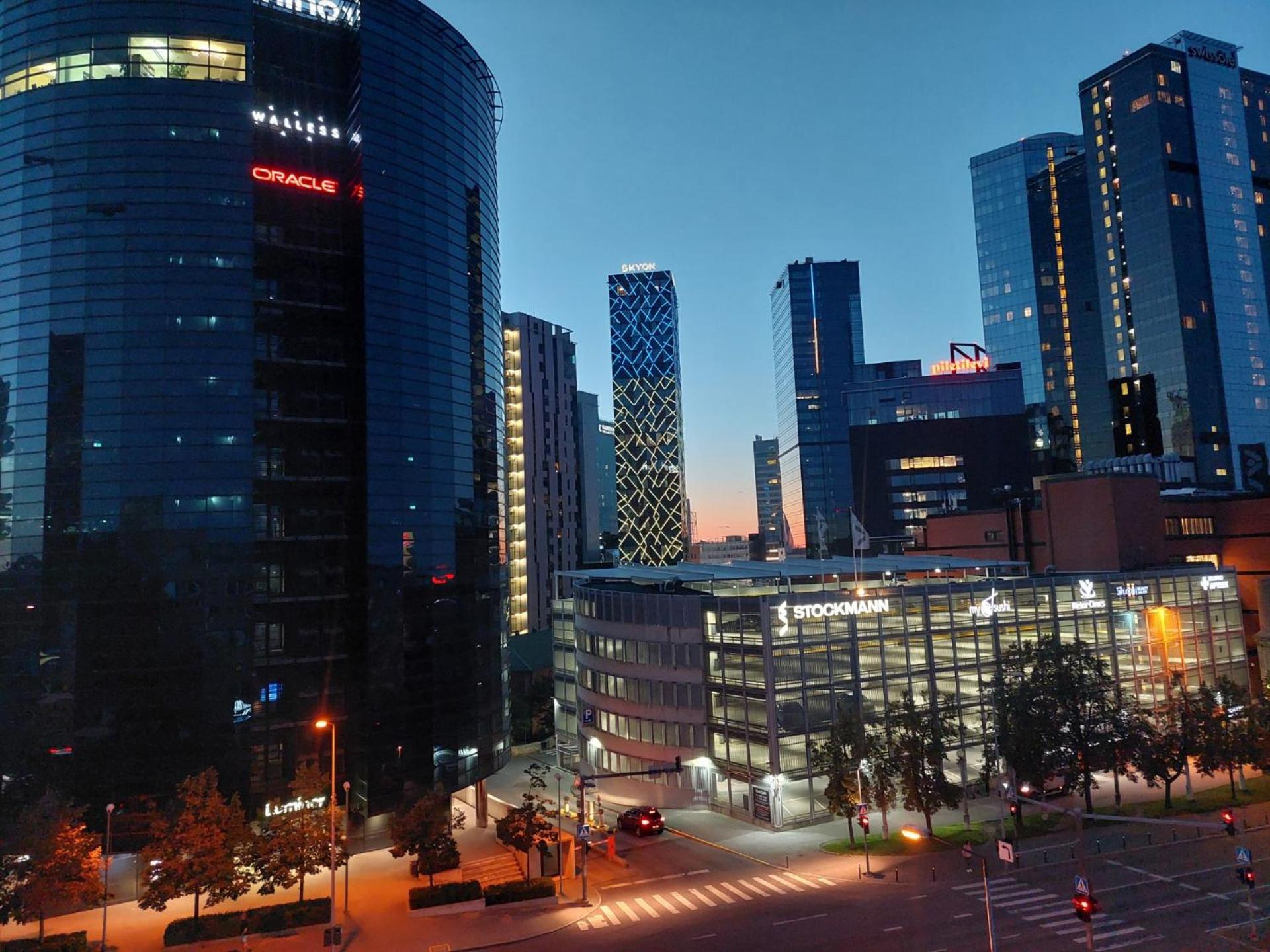 Kahe Magamistoaga Ja Suure Elutoaga 3-Toaline Korter Vaatega Tallinna Aerikeskusele ภายนอก รูปภาพ